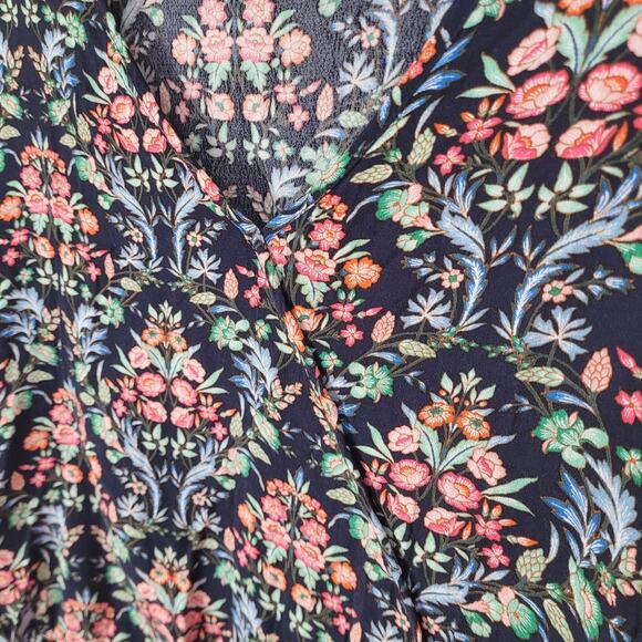 Loft black floral wrap back elasticized hem top Size large Boho Dark Romantic - Picture 7 of 11